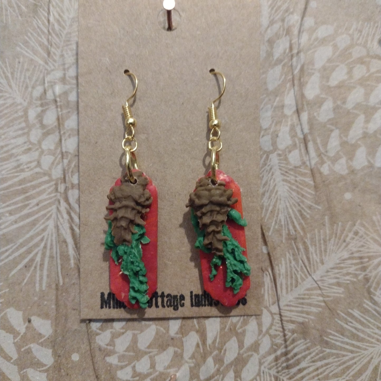 Pine cone swag