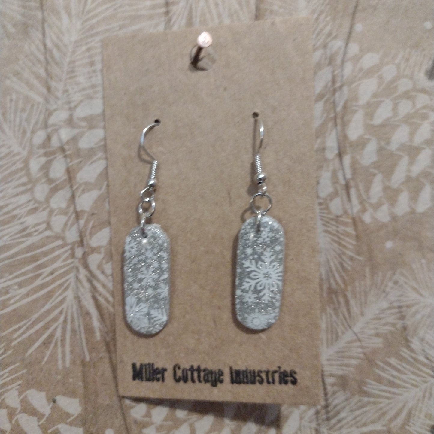 Silver snowflake dangle