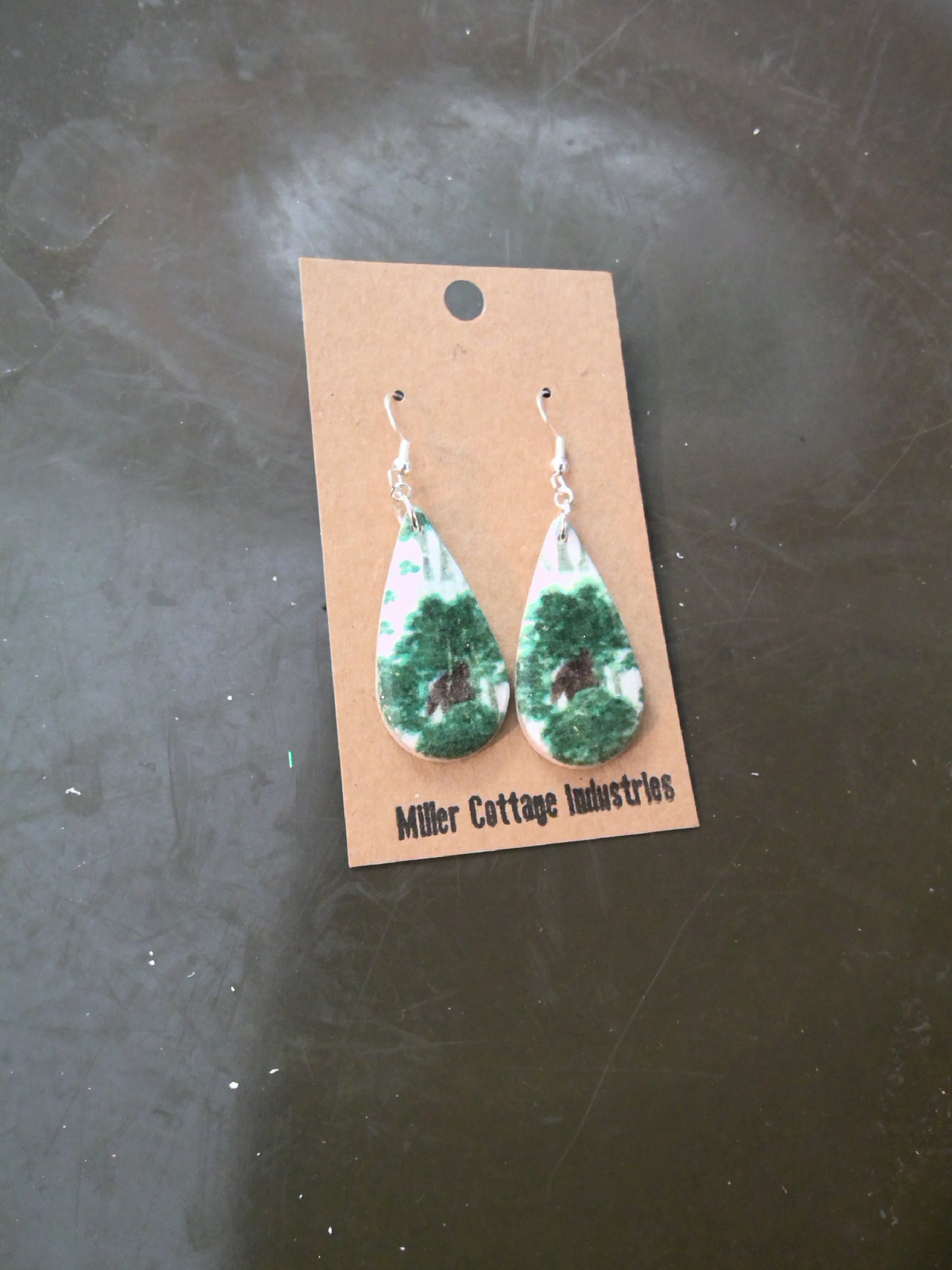 Bigfoot forest tear drop