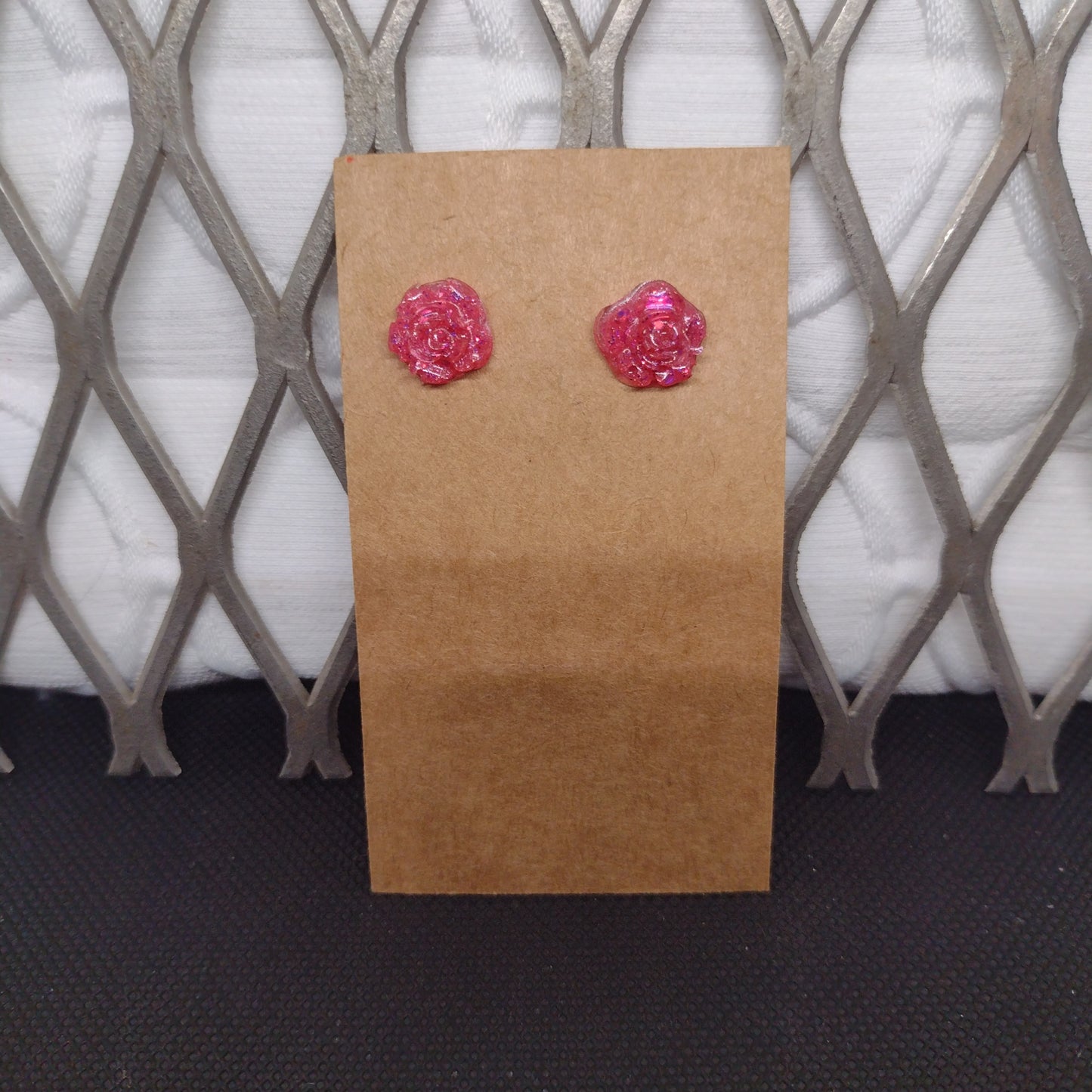 Pink glitter roses