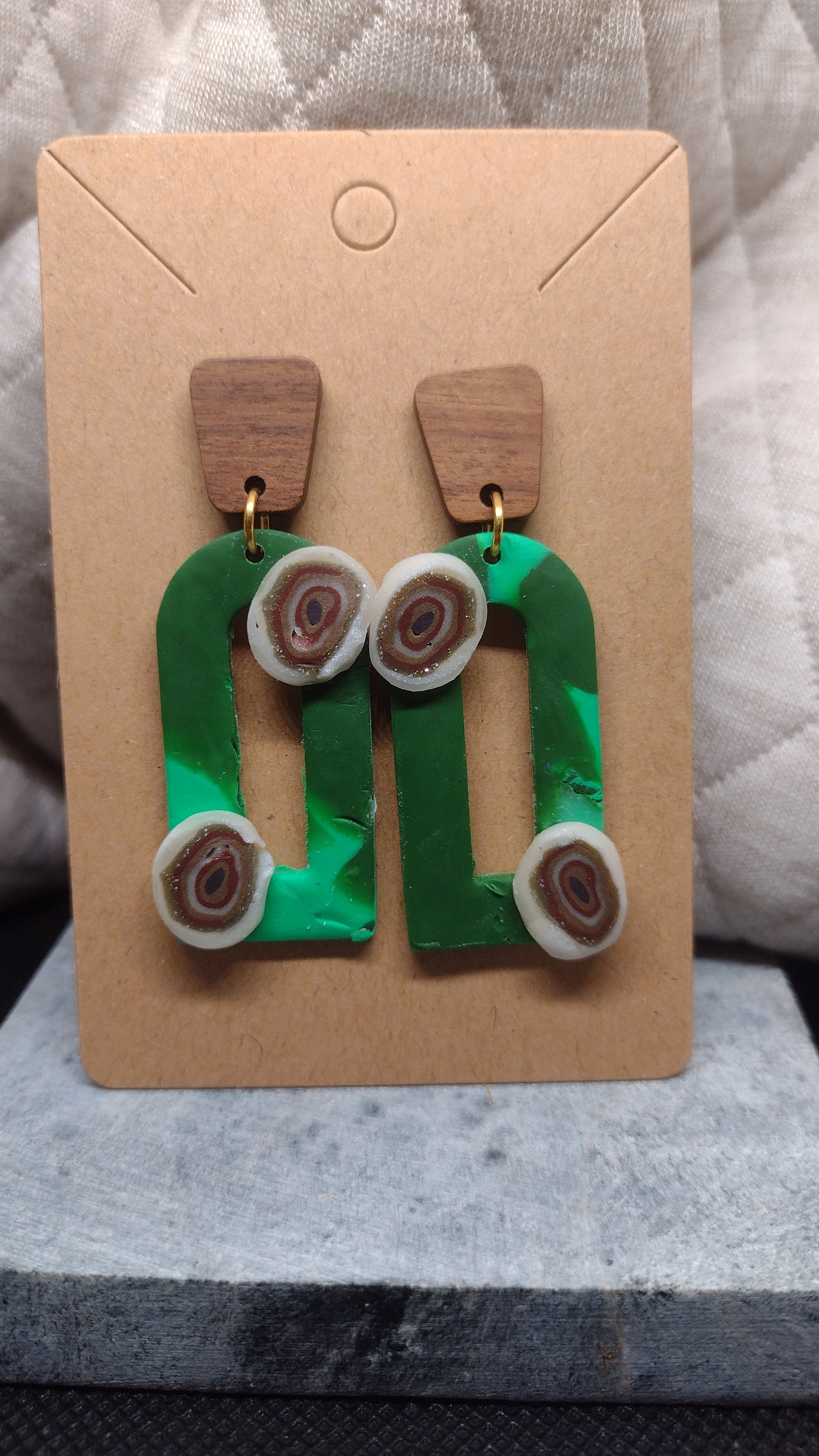 Woodland mushroom π frame