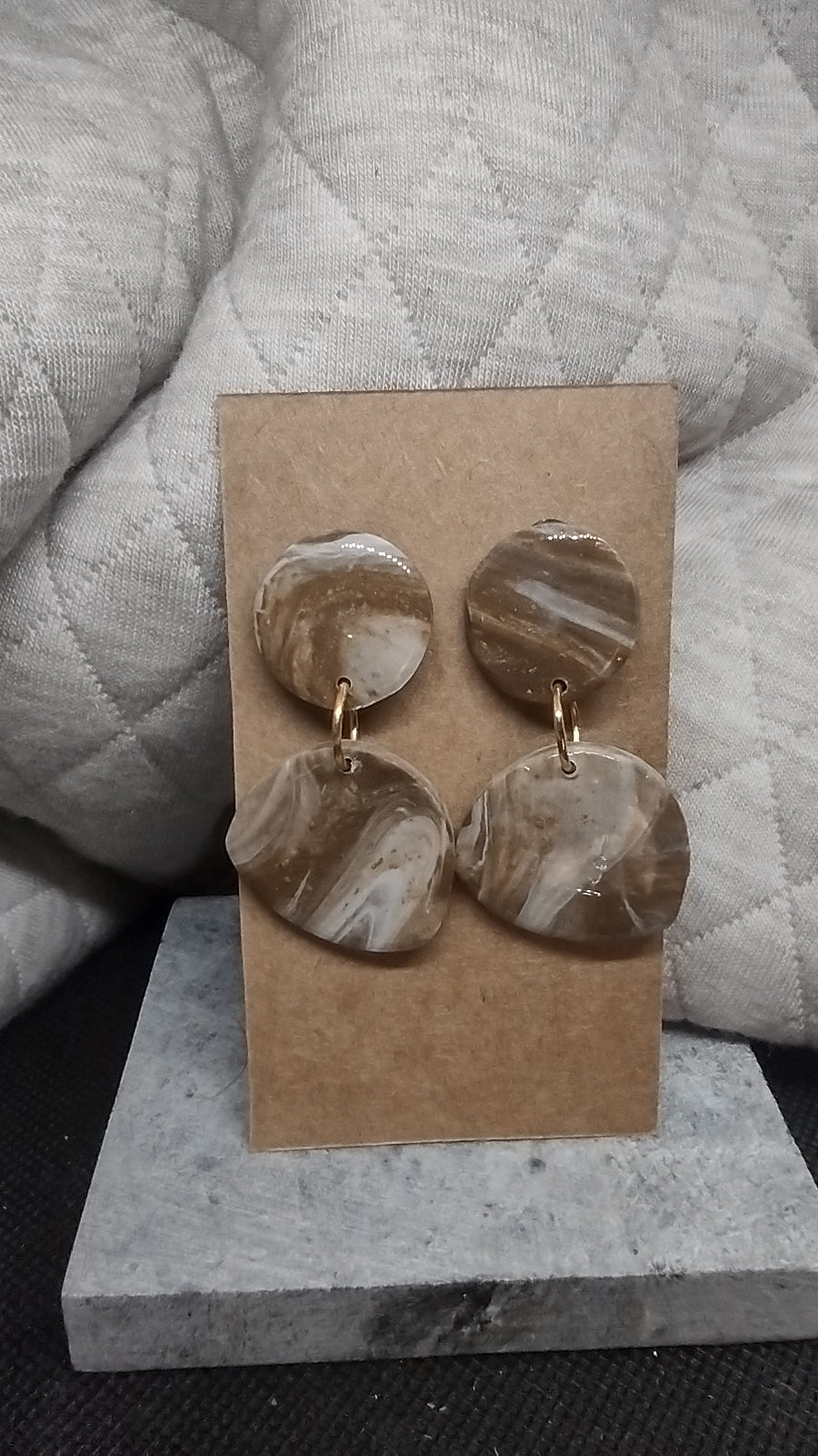 Brown gold and white double circle offset