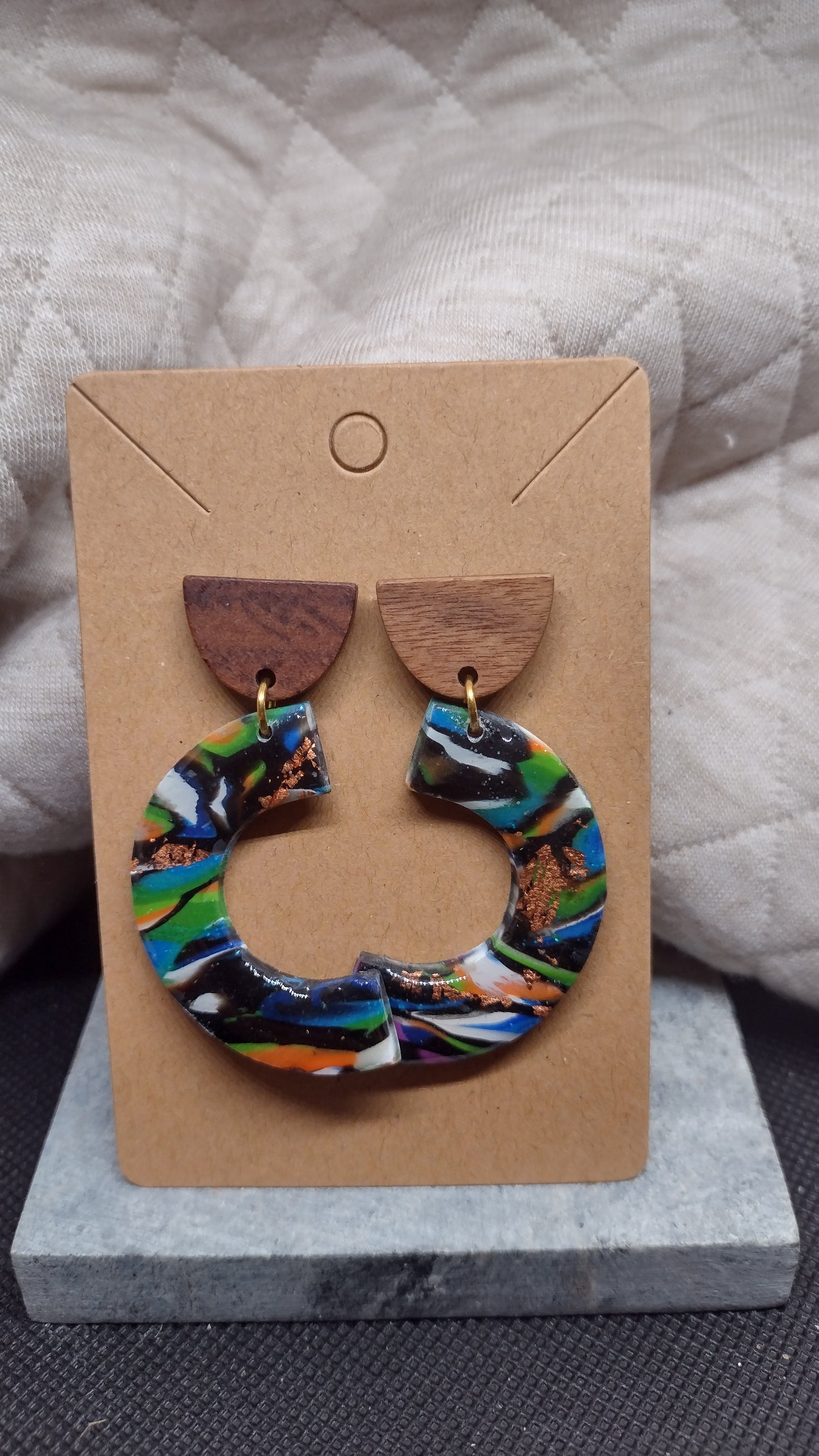 Psychedelic half circle