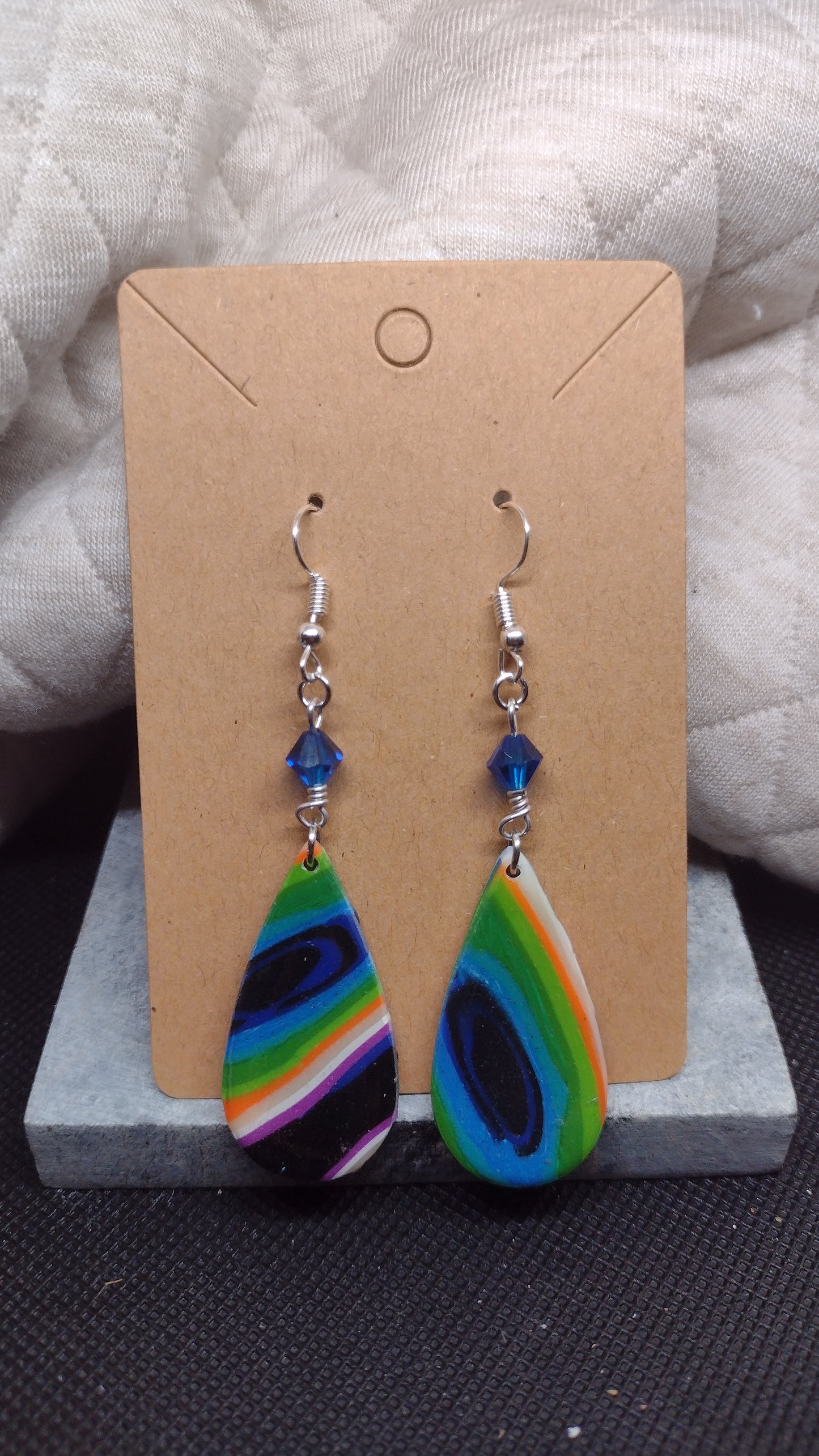 Psychedelic dangle with blue