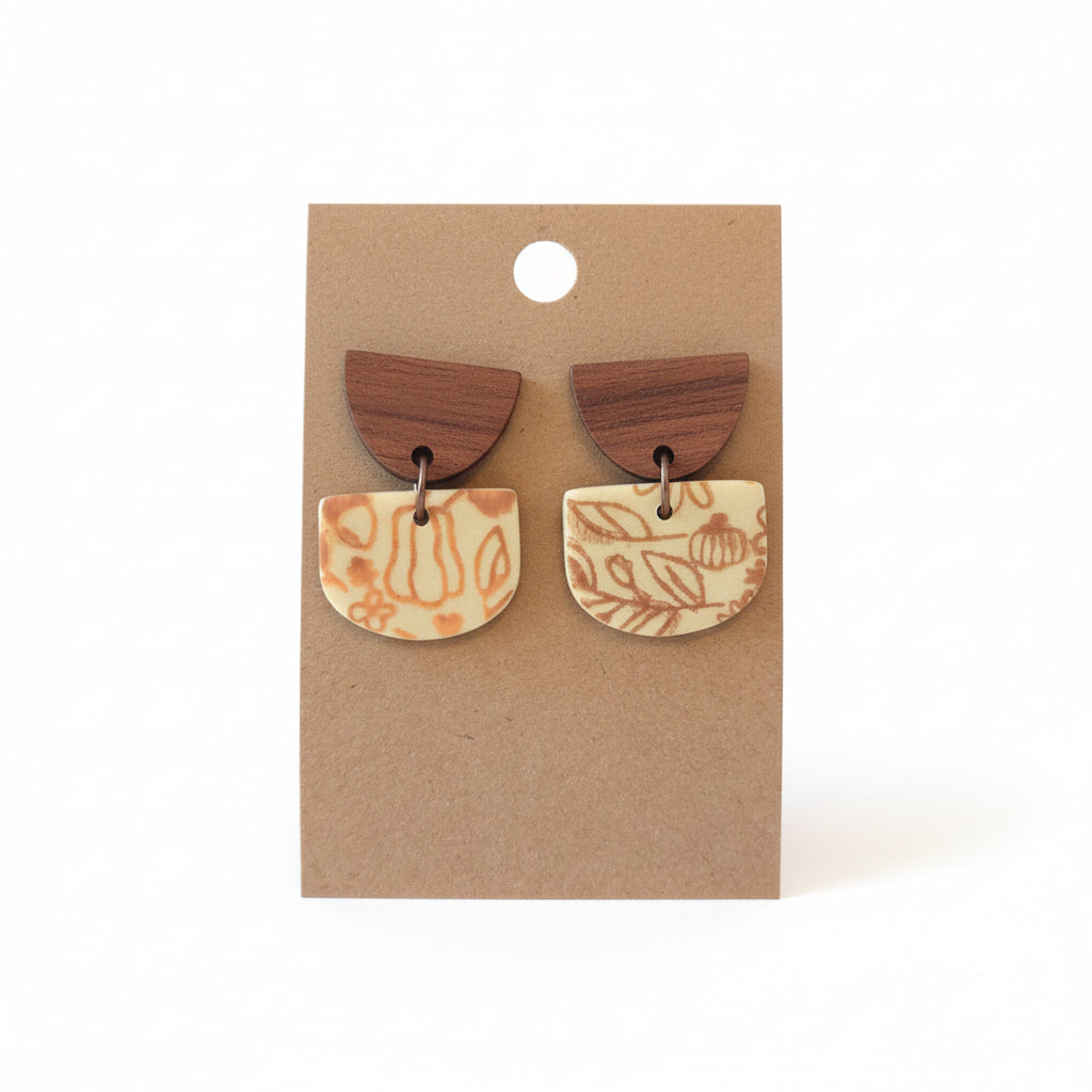 Fall half circle stud