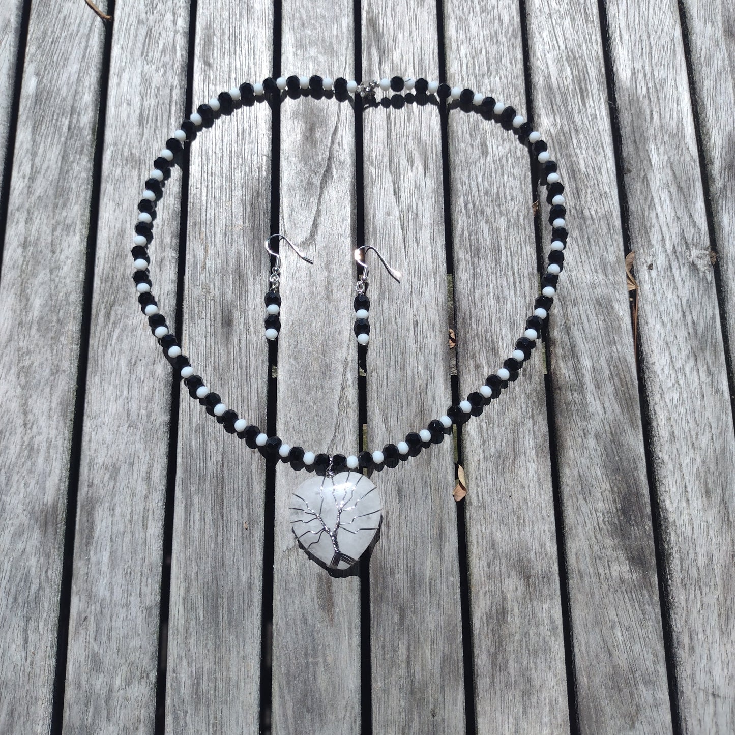 Black and white tree of life