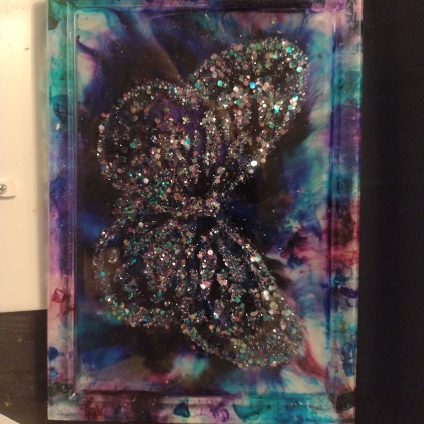 Butterfly tray
