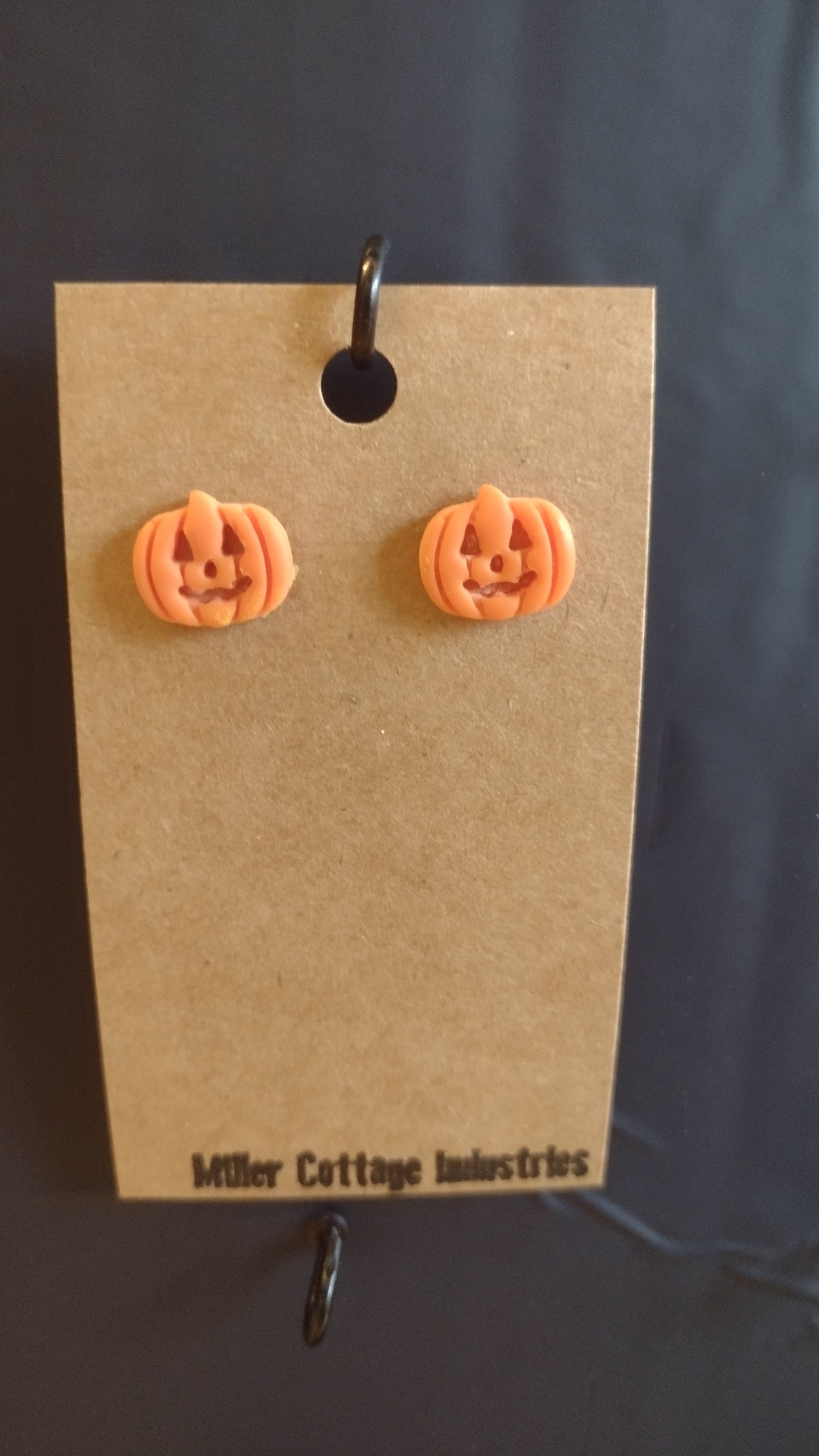 Jack o lantern stud