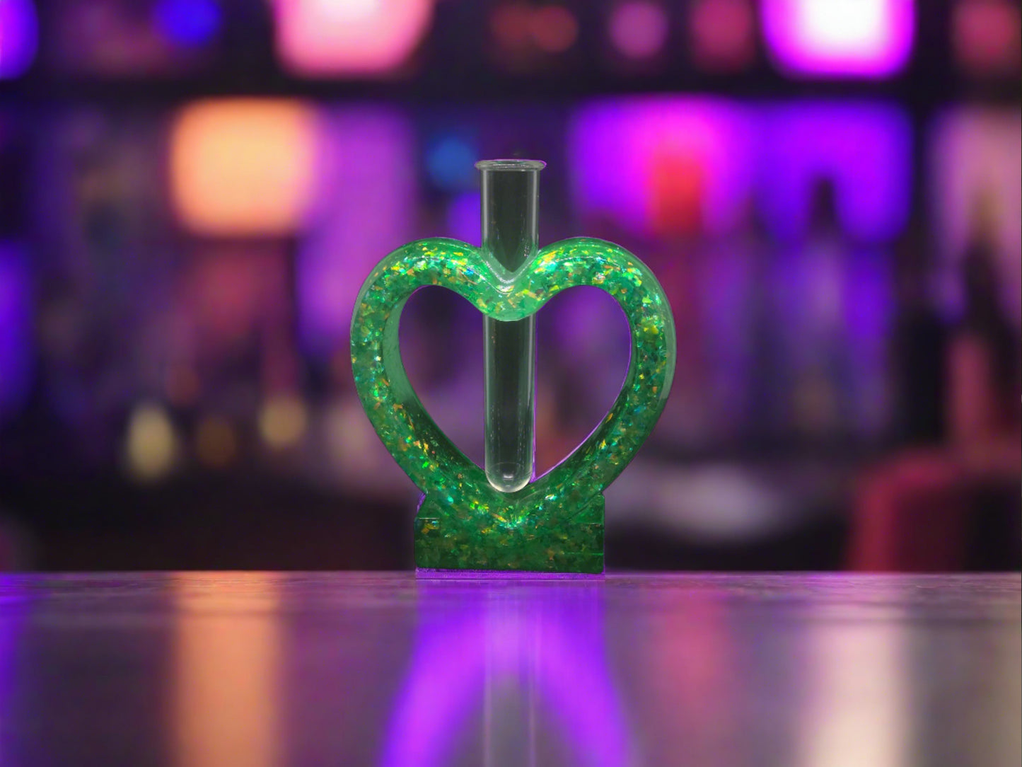 flower heart vase green