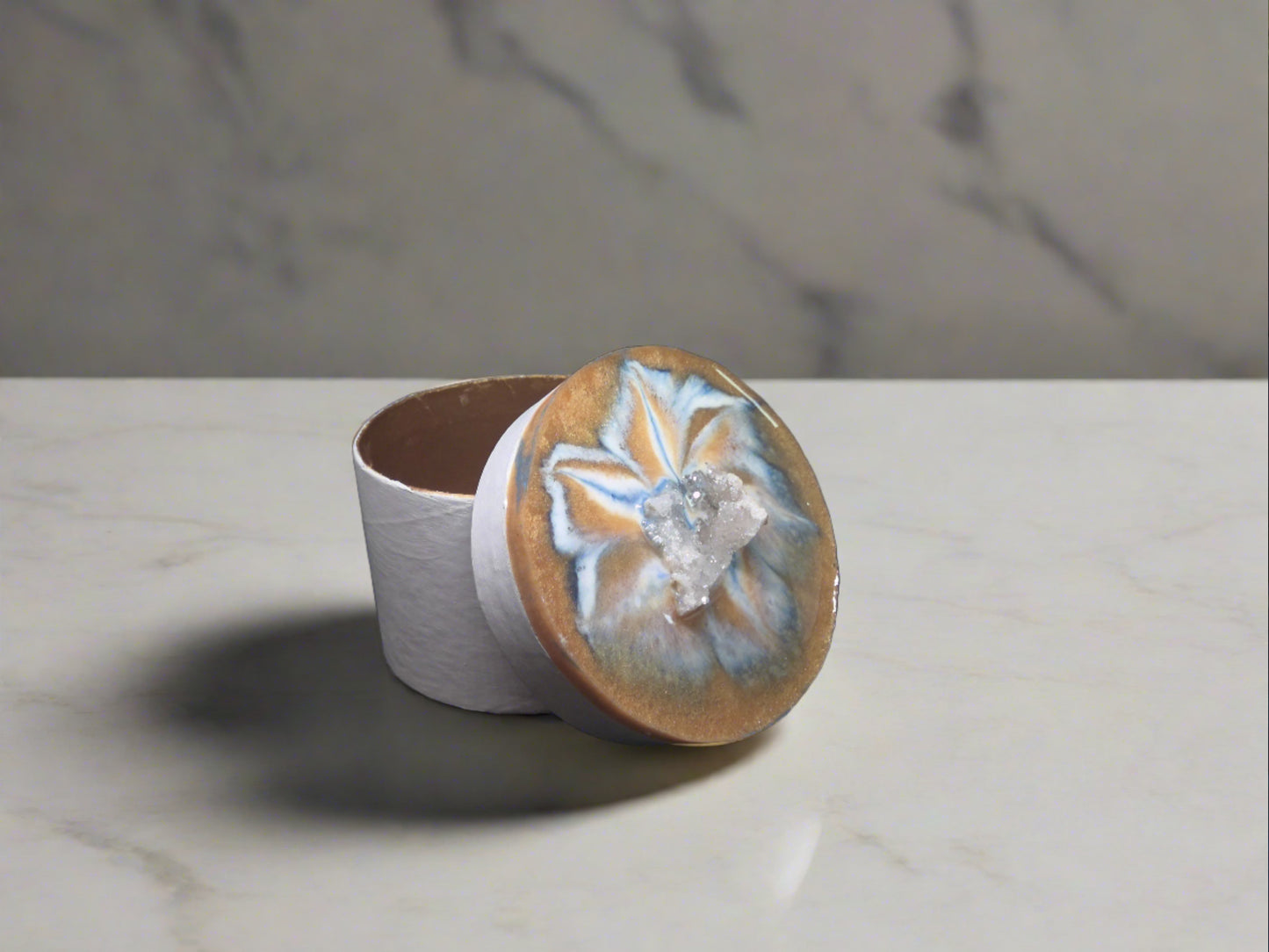 geode container blue and gold