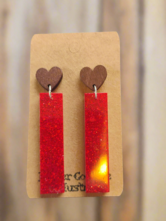 Red wood heart long rec