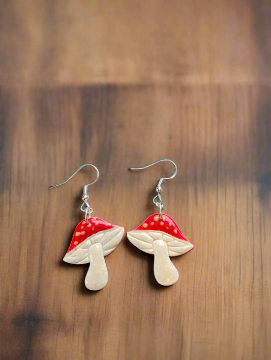 Red mushroom dangle