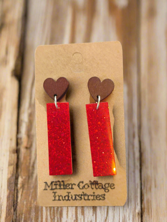 Red wood heart med rec