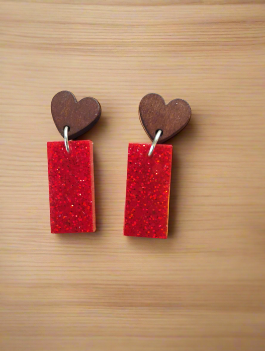 Red wood heart rec small