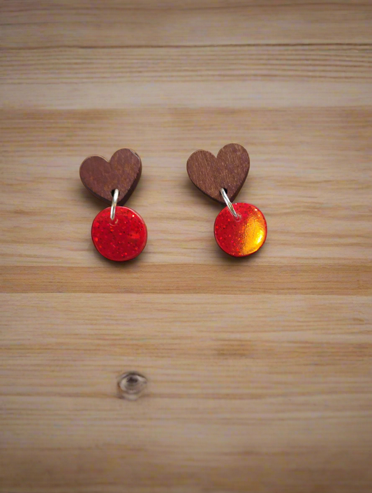 Red wood heart xs cir