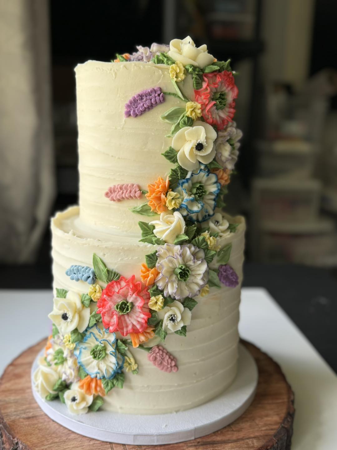 Wedding cake replicas