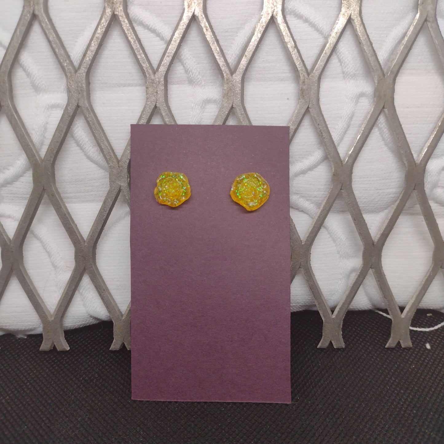 Yellow sparkle roses