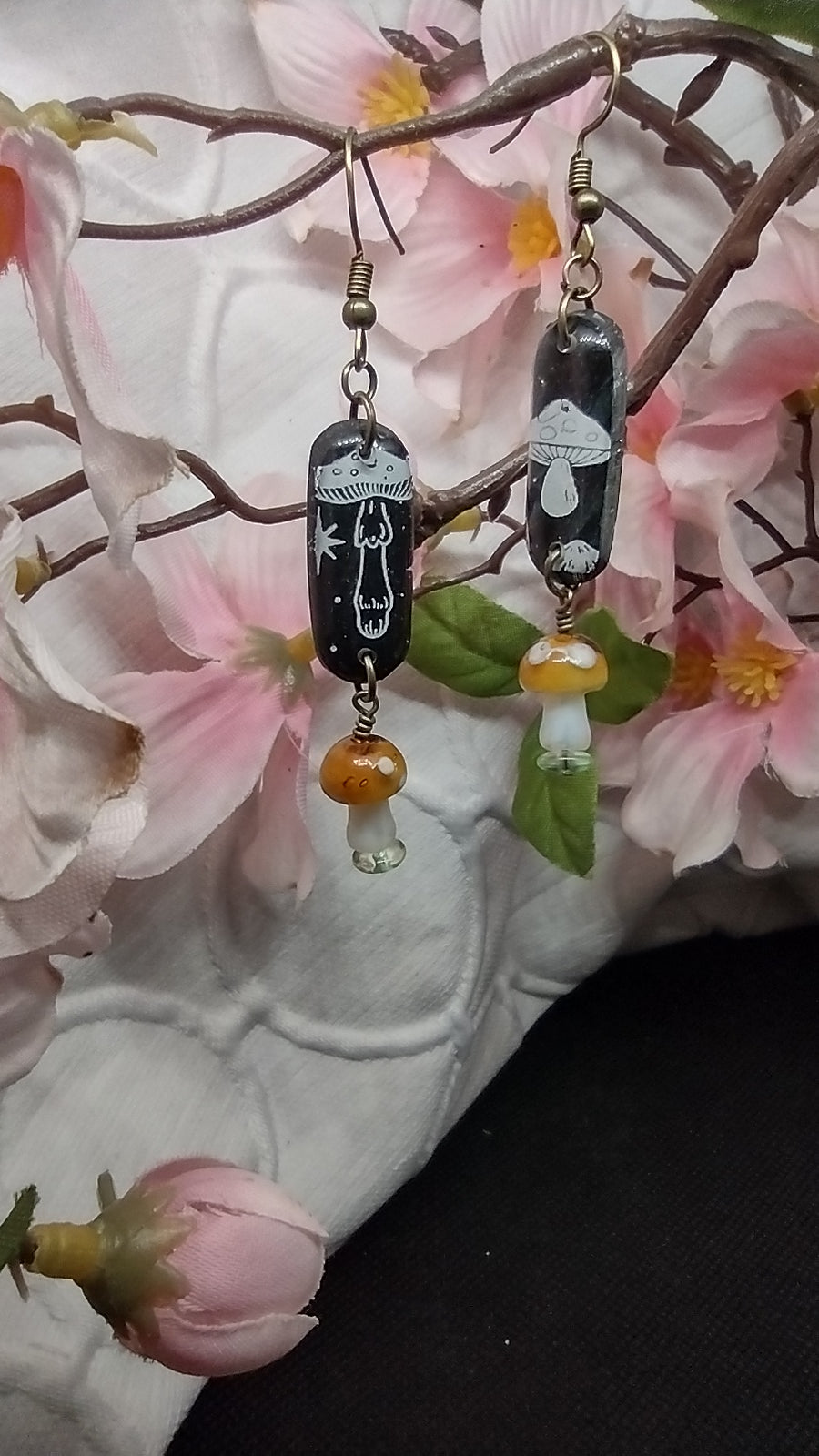 Mushroom 🍄 dangle with glass mushroom beads