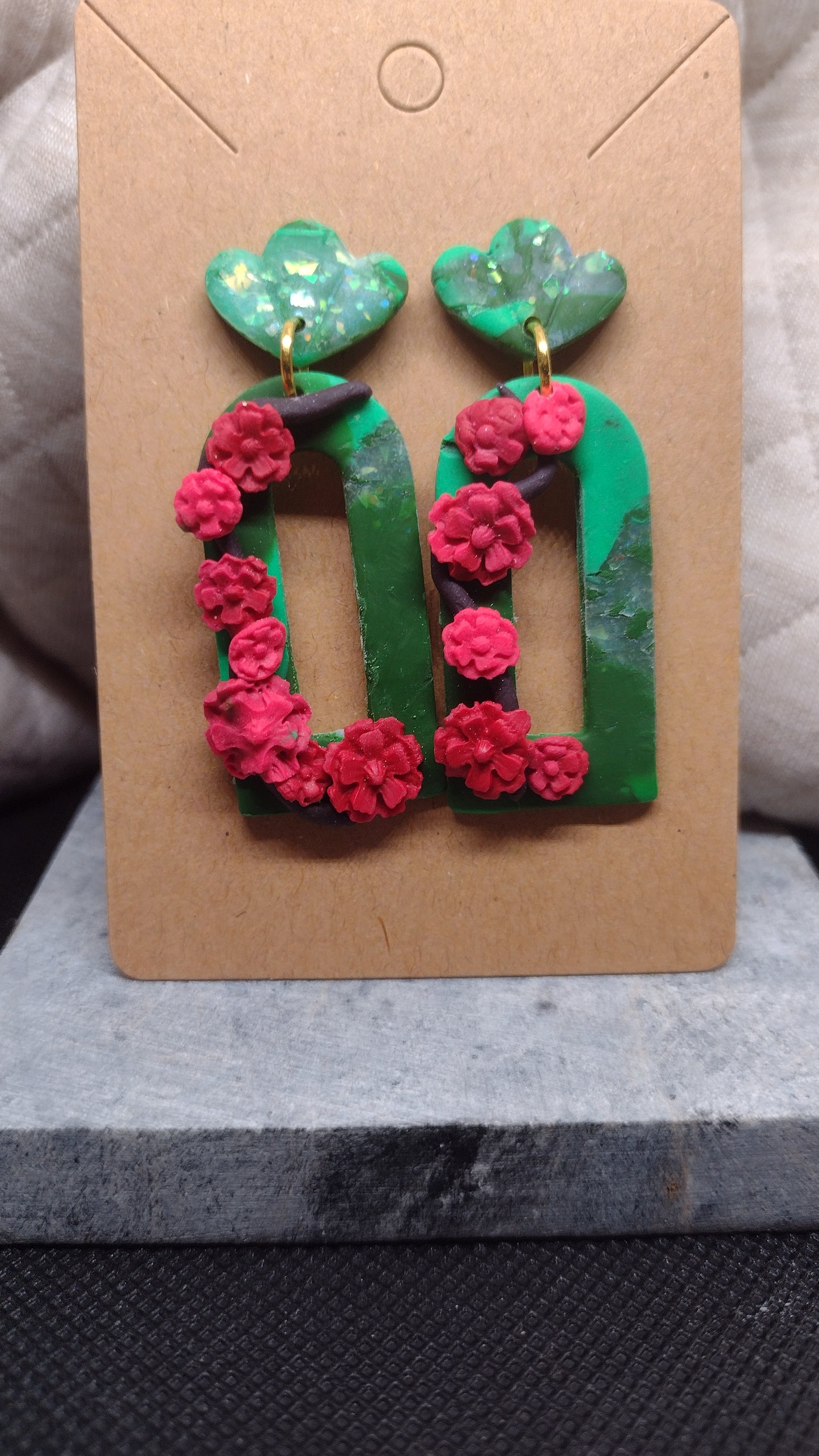 Woodland flower vines 2