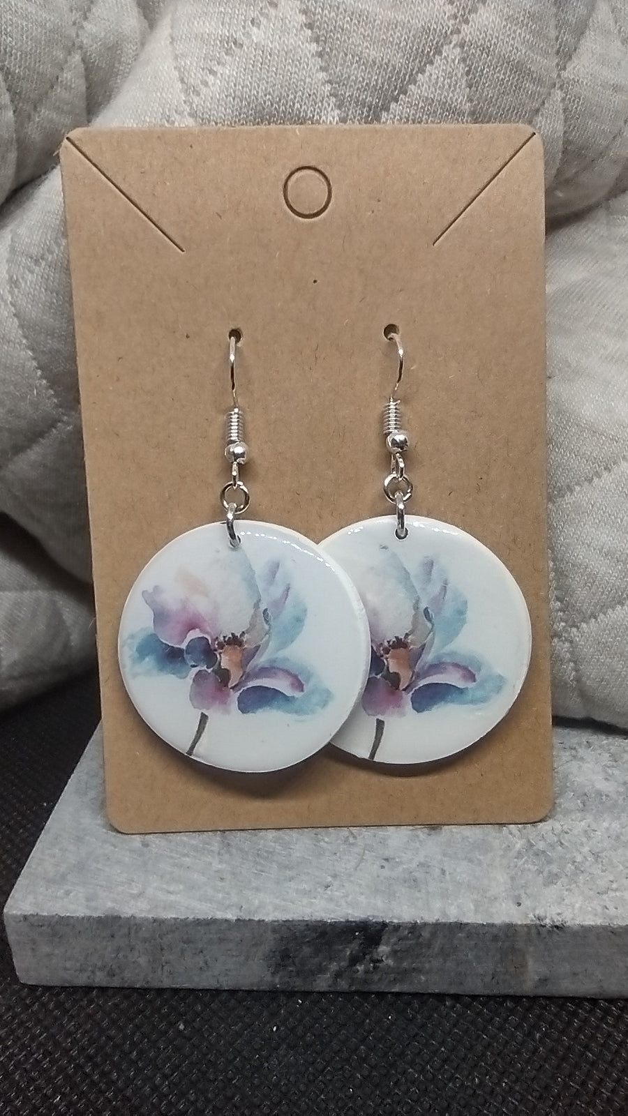 Watercolor floral circle