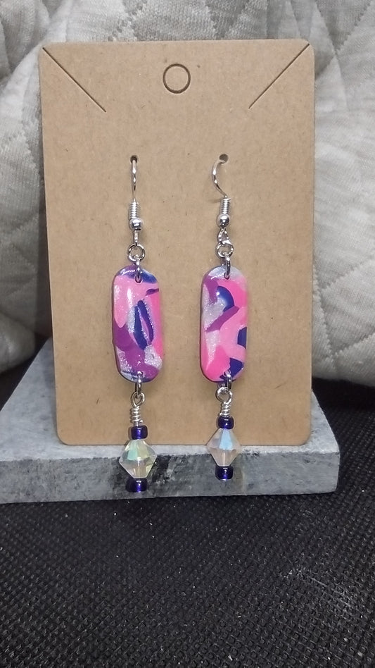 Pearly small dangles with beads