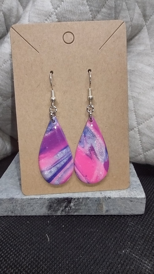 Pearly swirly dangles